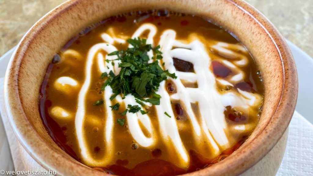 Tisza-tó étterem ajánló őszre, csárda kedvelőknek