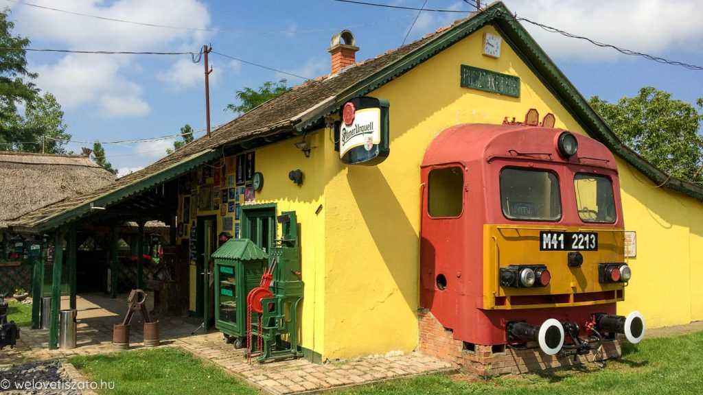 Indul a bakterház – Pusztakettősön forgatnák ma