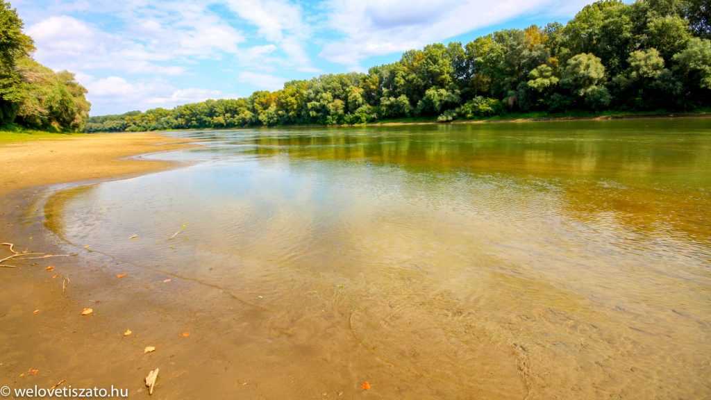 Ott voltunk: Nagykörű, Bulyáki Cseresznyepálinka Fesztivál